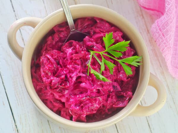 Peedisalat küüslauguga