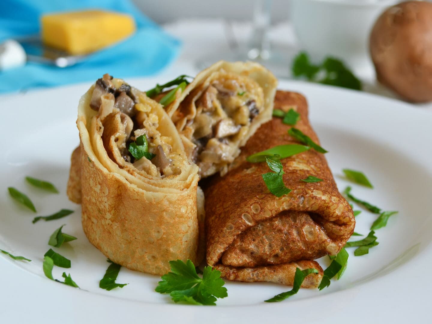 Soolased täidetud pannkoogid