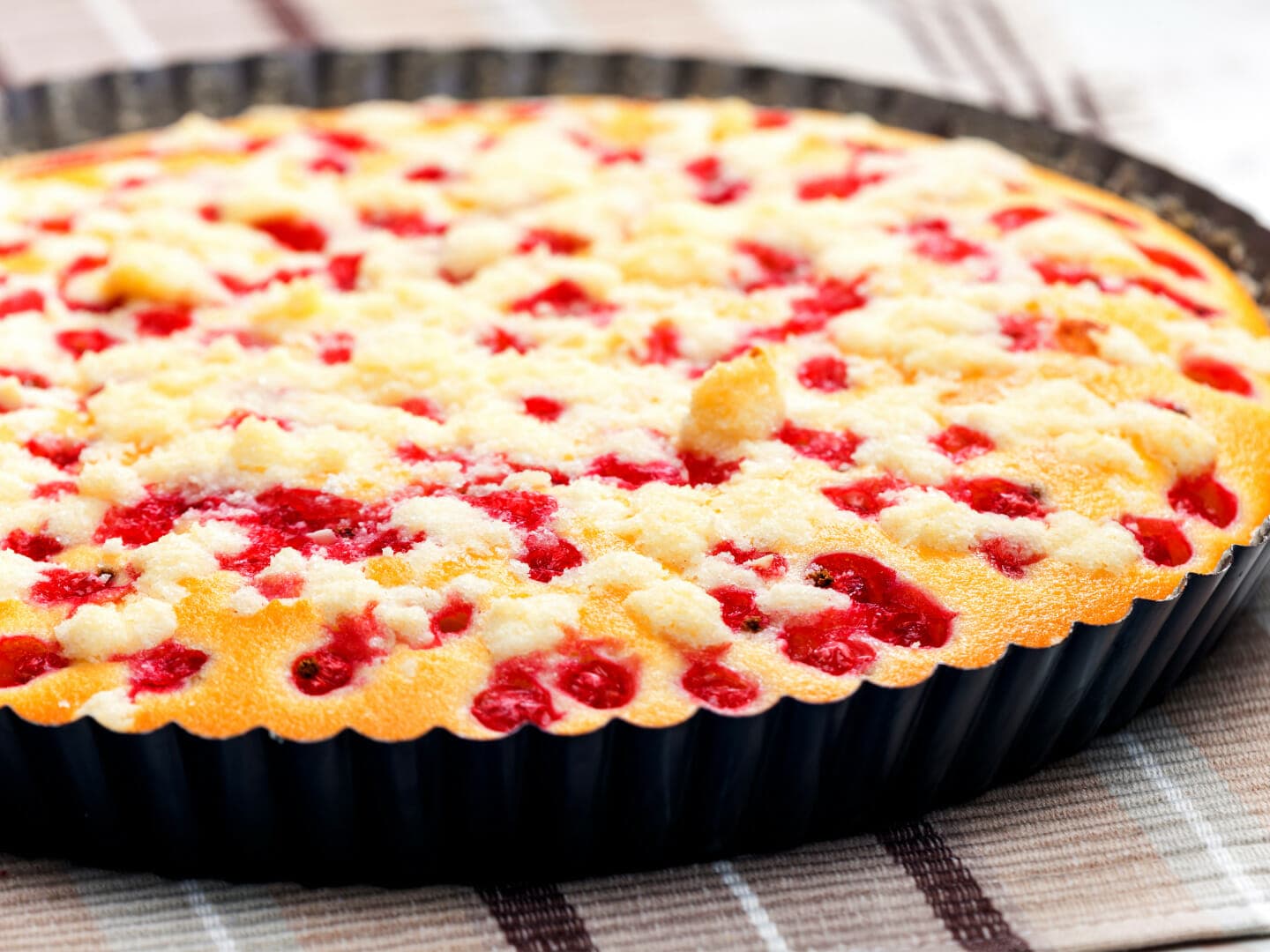 Lihtne punasesõstrakook