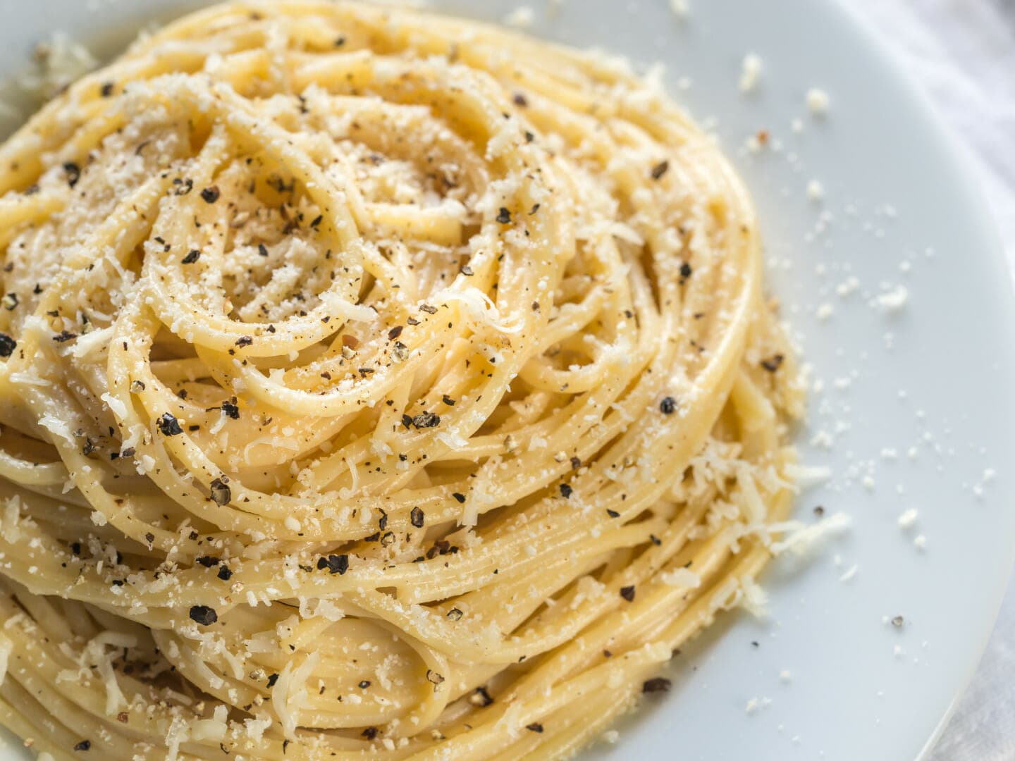Pasta cacio e pepe