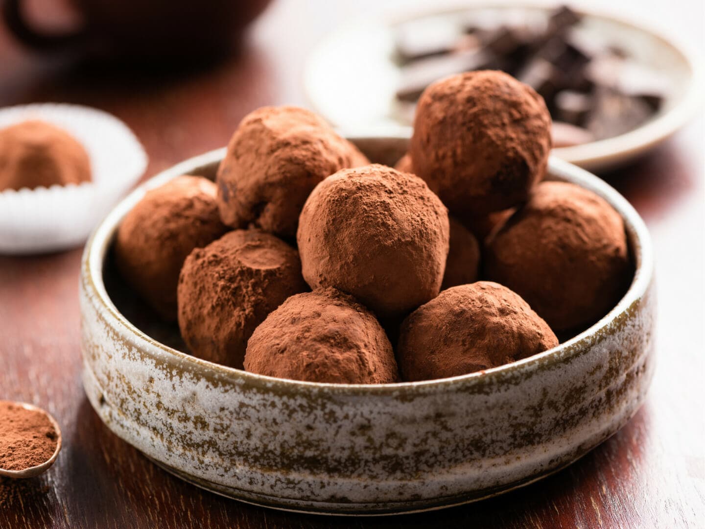 Tumeda šokolaadi trühvlid