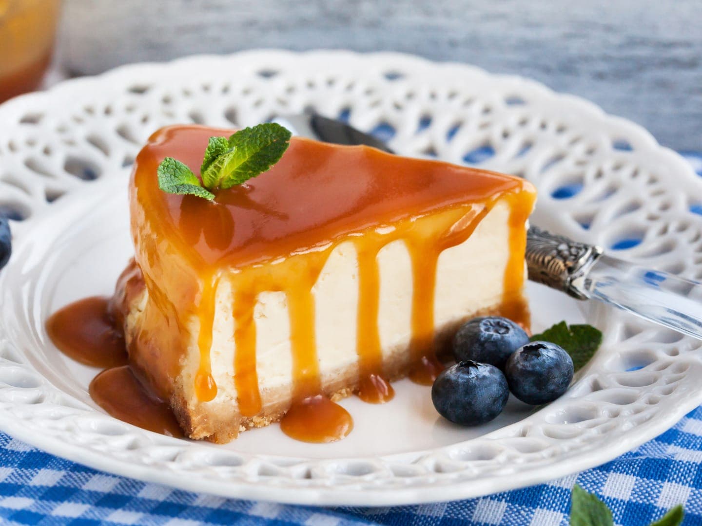 Soolakaramelli-toorjuustukook